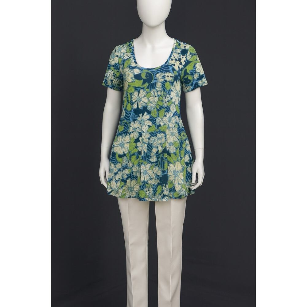 women’s Top LULAROE xxs oversize floral/paisley short sleeve scoop neck